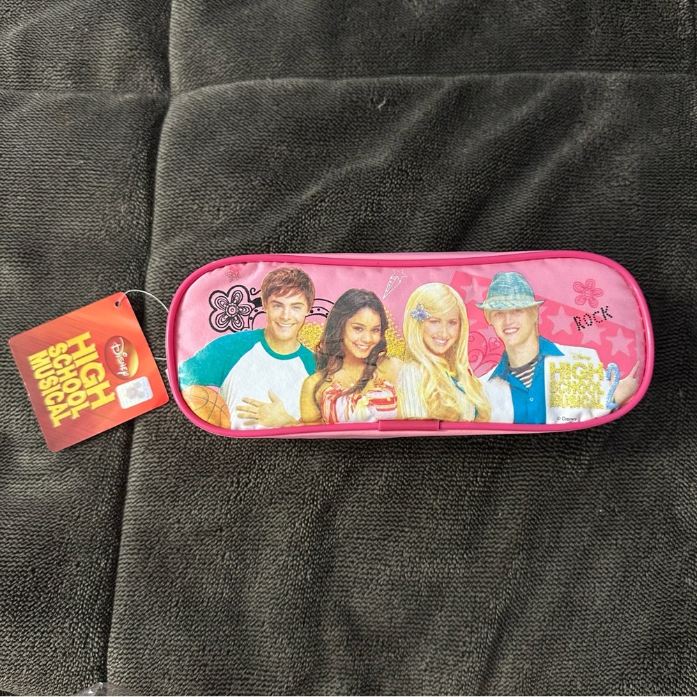 NWT Y2K Disney High School Musical 2 Pink Pencil Case